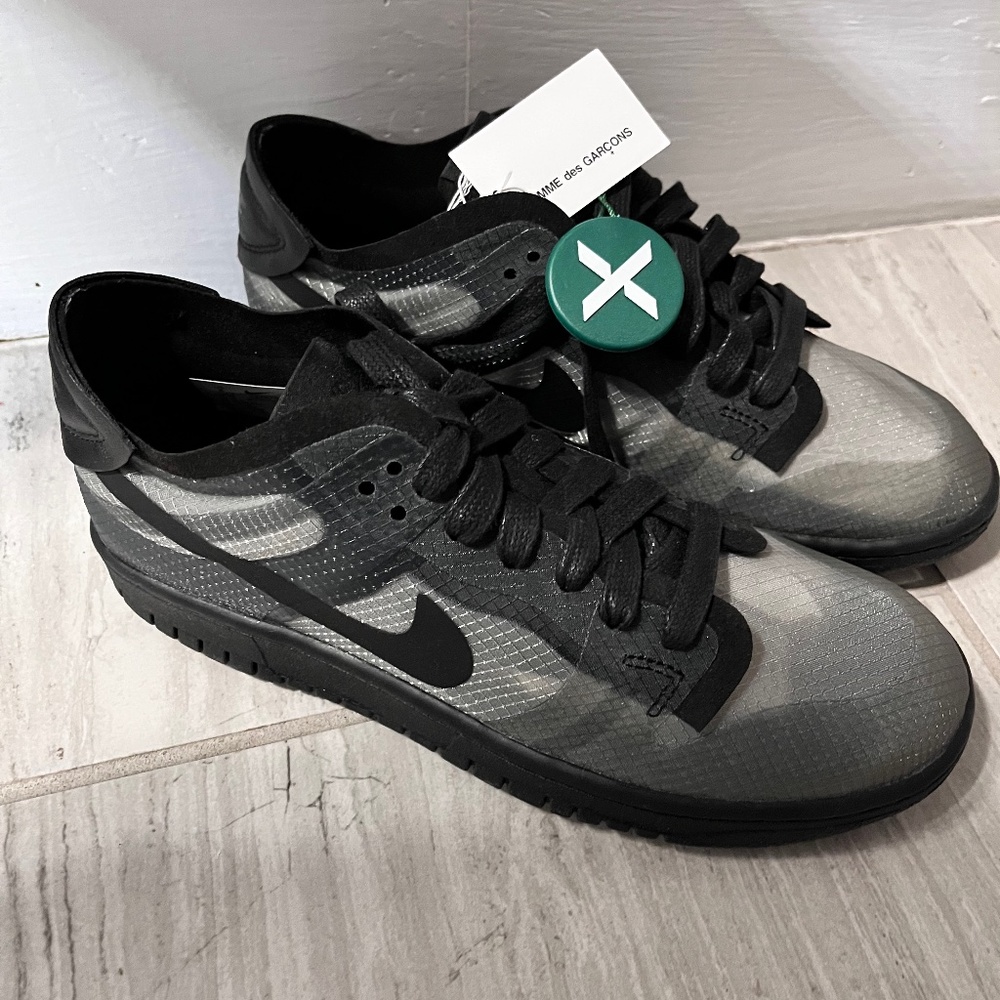 Nike Dunk Low - Comme des Garçons Black (W) size 8